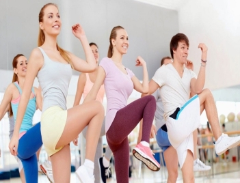 Các bài tập thể dục giảm mỡ bụng aerobic chỉ trong 2 tuần